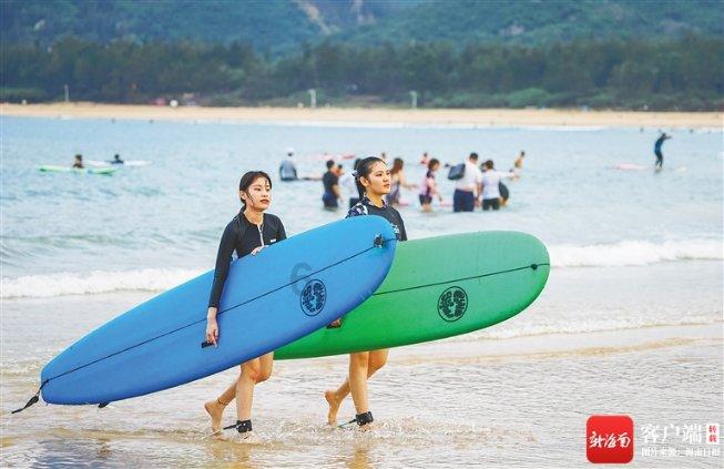 超级坦克消灭僵尸